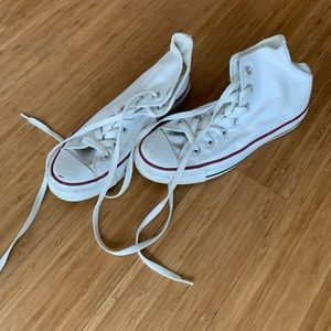 Hire high top converse sneaker